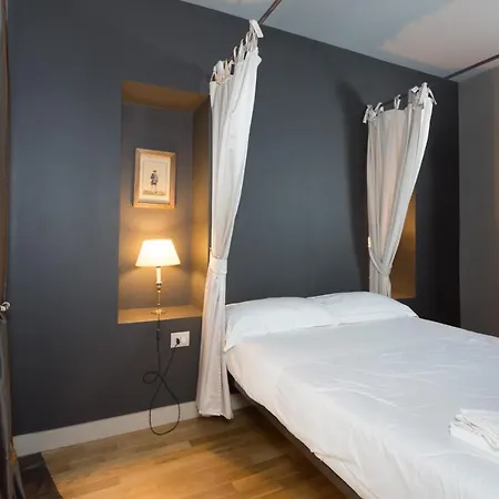 Apartment Porta Palace