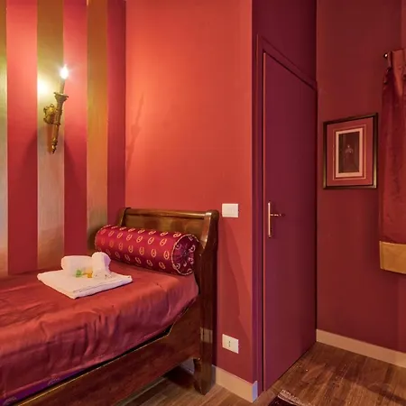 Apartment Porta Palace