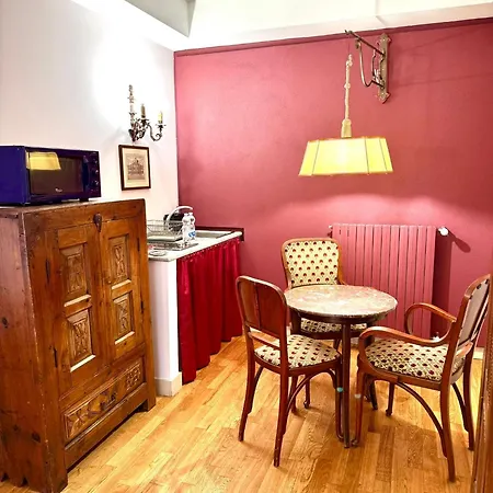 Porta Palace Apartment *