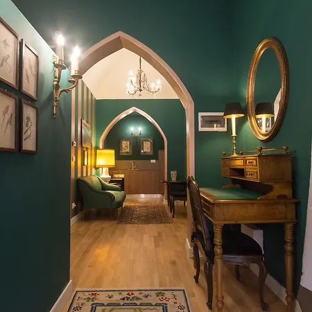 Porta Palace Apartment