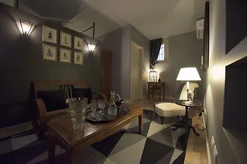 Porta Palace Apartment Turin