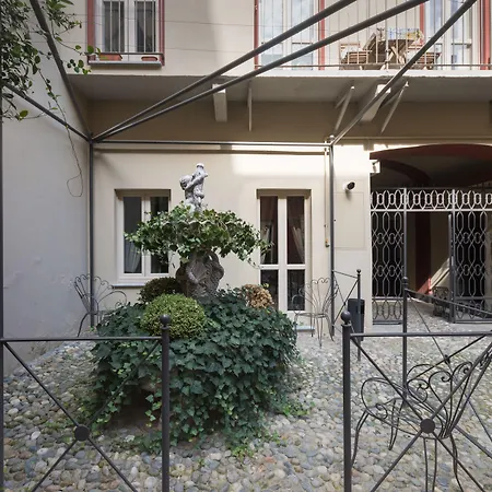 Porta Palace